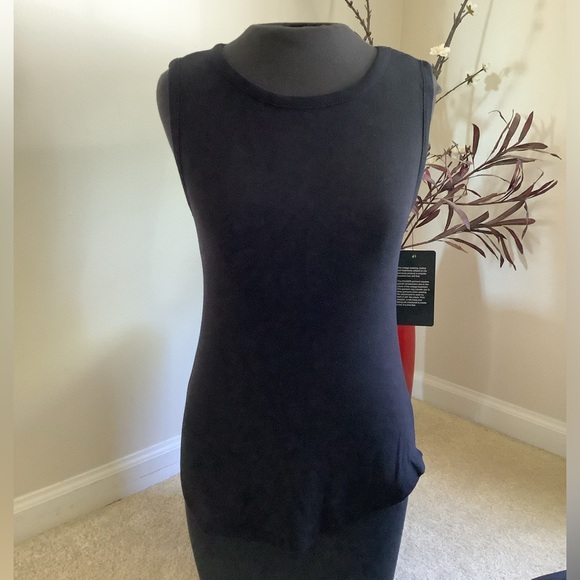 Chaser Black Top w/ Back Detailing - Picture 2 of 3